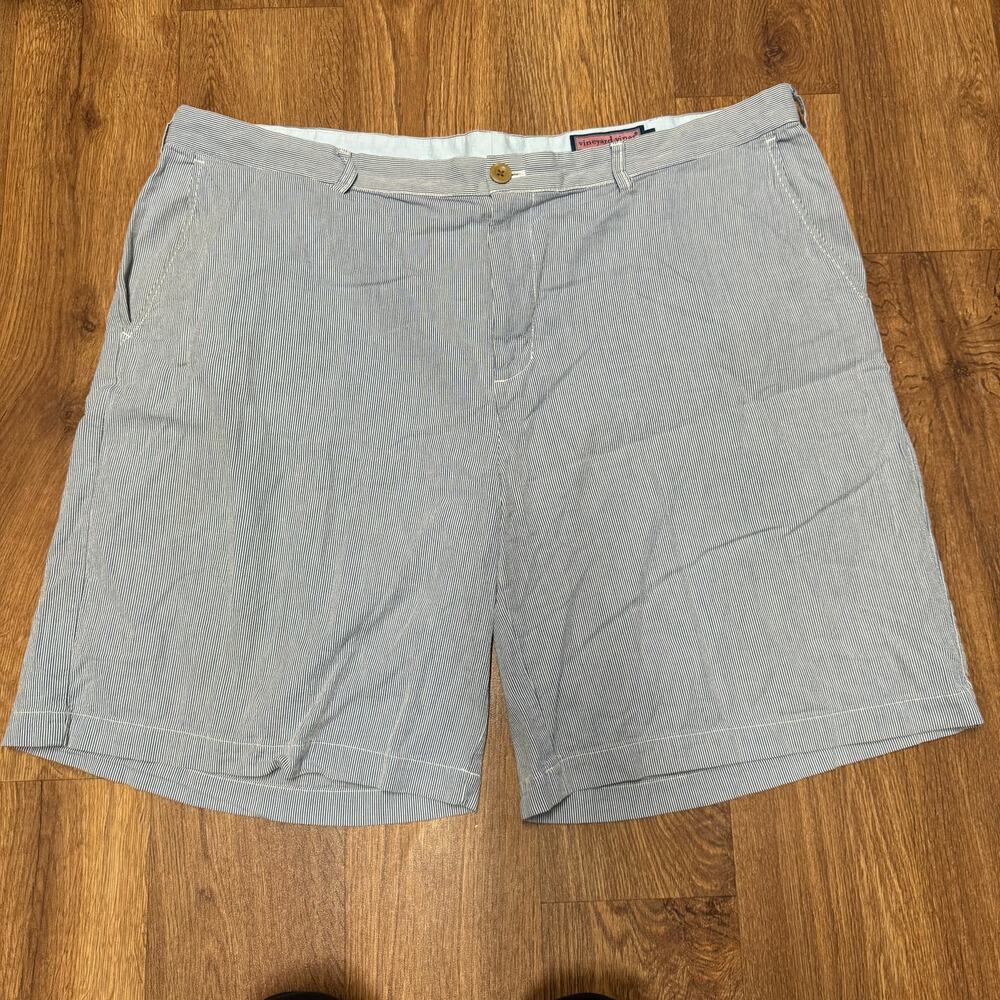 Vineyard Vines Mens Gray White Seersucker Flat Front 8.5" Inseam Shorts Size 42